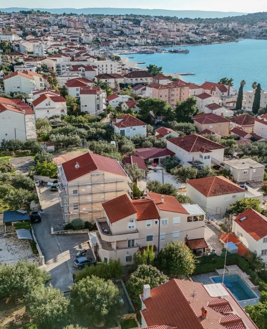 Apartments Maslina Okrug Gornji