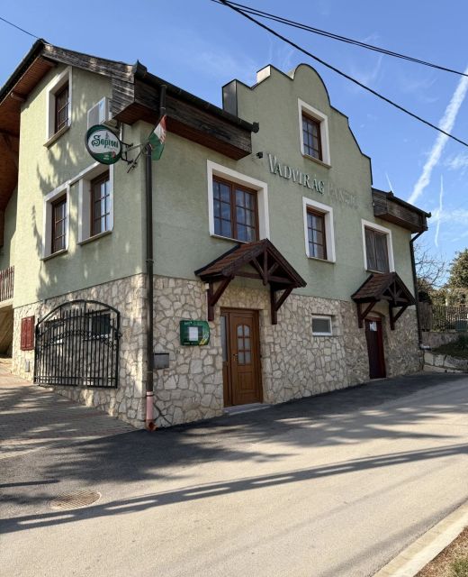Vadvirág Vendégház Dunaalmás