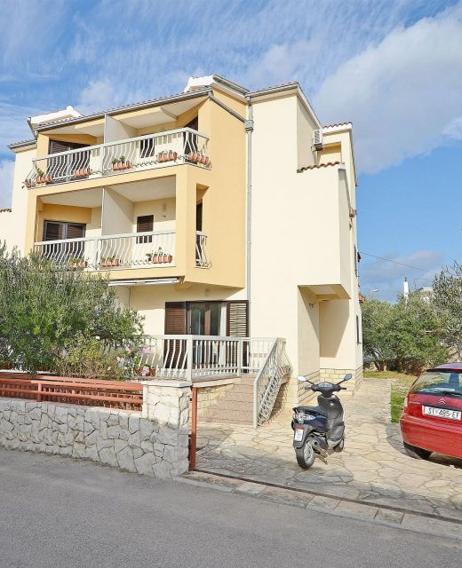 Apartments Mira Tribunj
