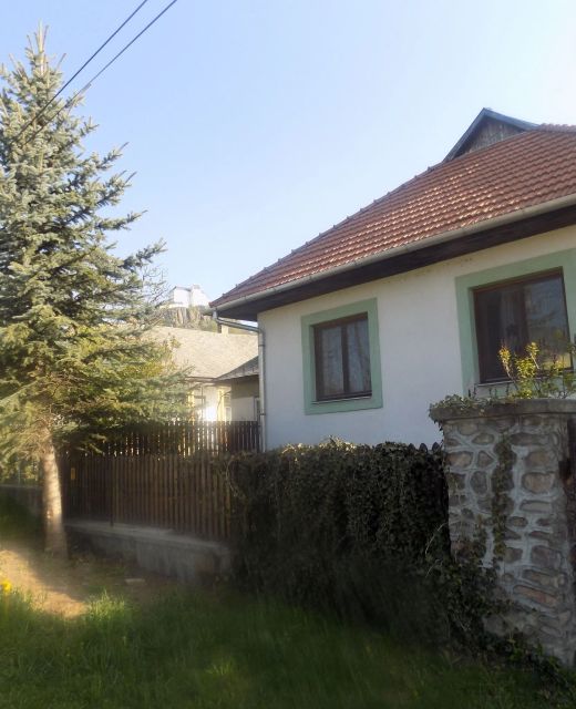 Kőrózsa Vendégház Füzér