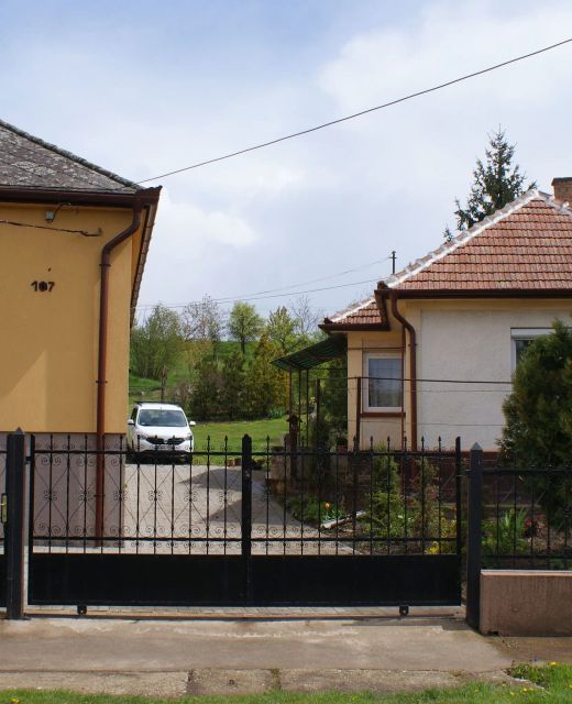 Lábatlan Vendégház Encs-Abaújdevecser