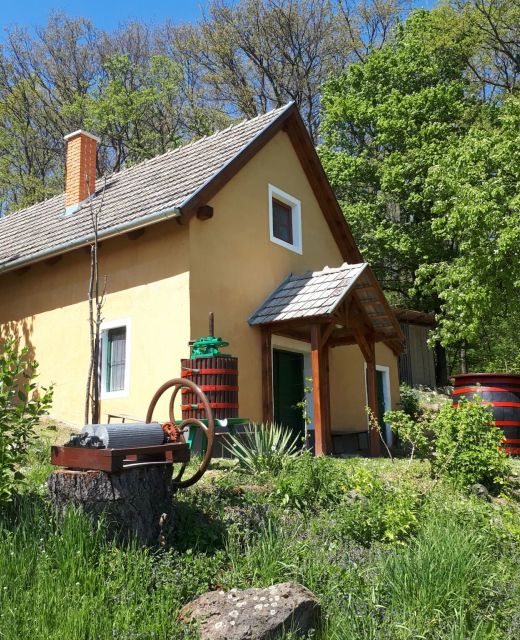 Cottage by the Woods Balatonhenye