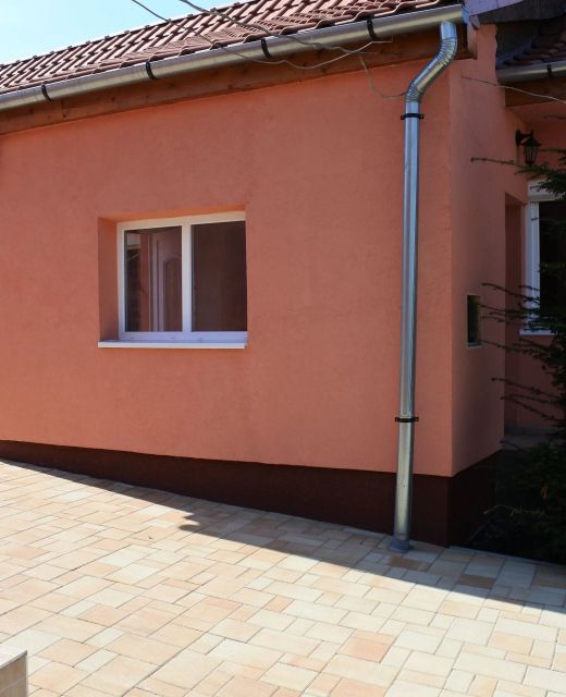 Kisasszony Apartman Eger