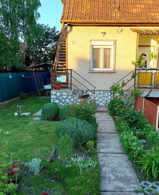 Százszorszép Apartman Mezőkövesd