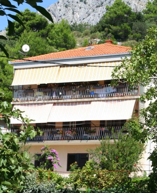 Apartments By The Sea Omiš - 771