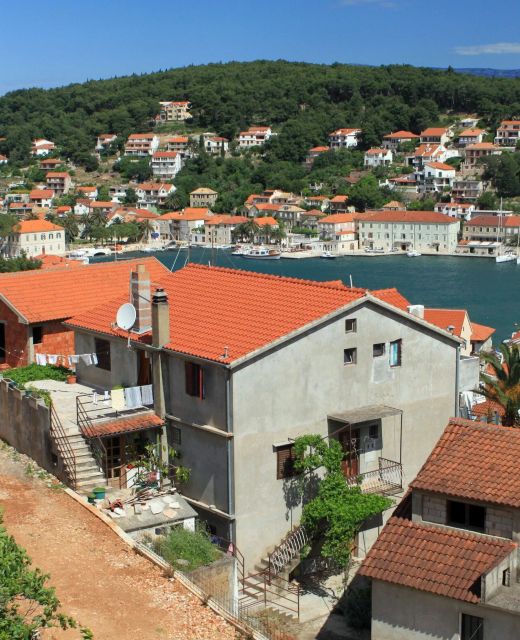 Apartments With Parking Space Jelsa, Hvar - 8746 Jelsa