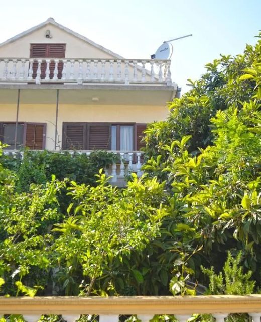 Apartments With Parking Space Vodice - 4180