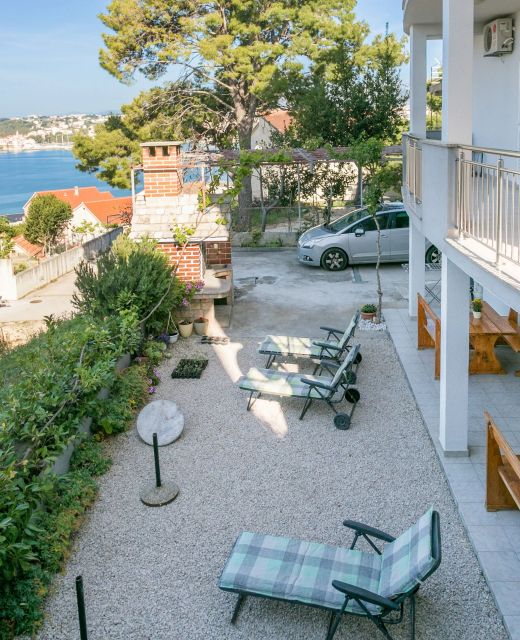 Apartments With Parking Space Podstrana Split - 6072