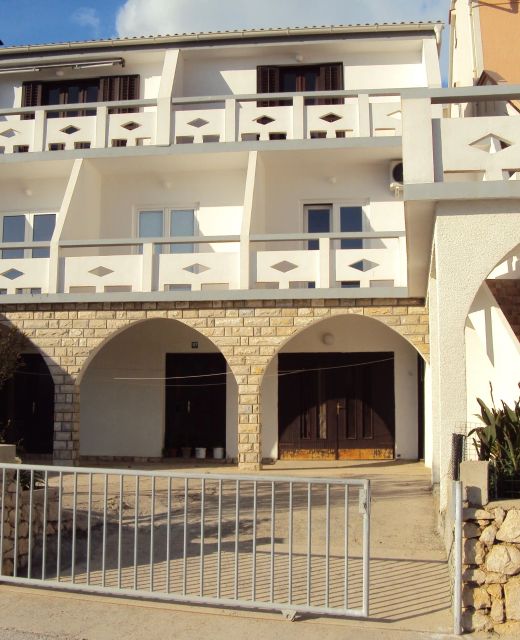 Apartments By The Sea Metajna Pag - 12443