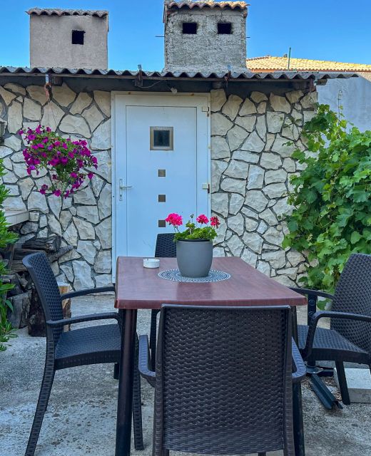 Apartments With Parking Space Povljana, Pag - 6298 Povljana