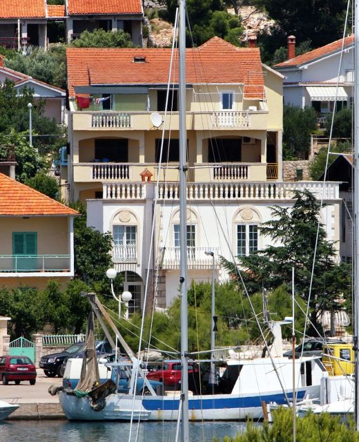 Apartments By The Sea Jezera, Murter - 5063 Jezera