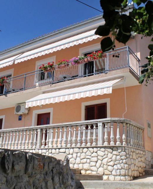 Apartments And Rooms With Parking Space Senj - 5569
