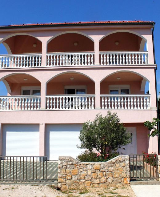Apartments With Parking Space Povljana, Pag - 6296 Povljana