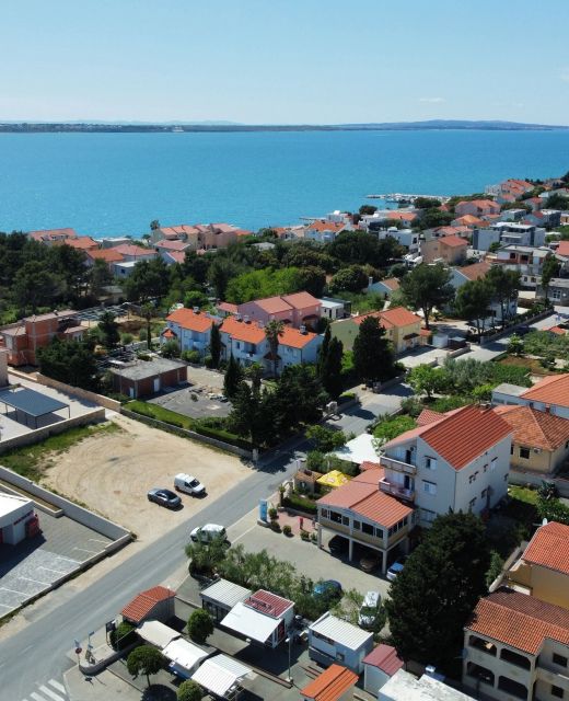 Apartments With Parking Space Vrsi - Mulo, Zadar - 3276 Vrsi - Mulo
