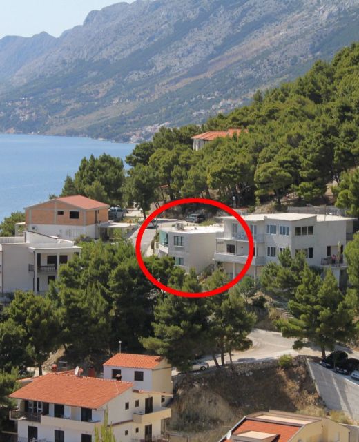 Apartments With Parking Space Brela, Makarska - 6907 Brela