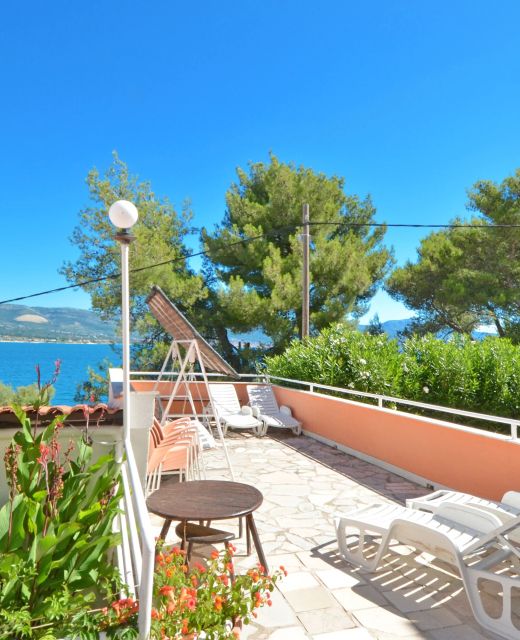 Apartments By The Sea Arbanija, Čiovo - 8651 Arbanija