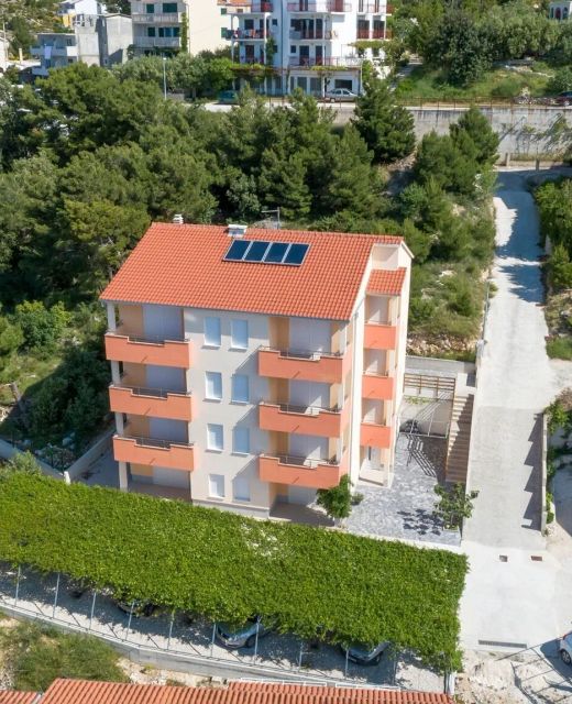 Apartments With Parking Space Duće, Omiš - 9437 Duće