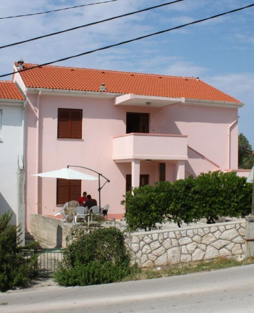 Apartments By The Sea Jakišnica, Pag - 6424 Jakišnica