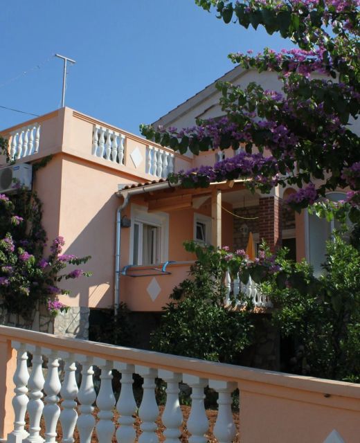 Apartments With Parking Space Sali, Dugi Otok - 8153 Sali
