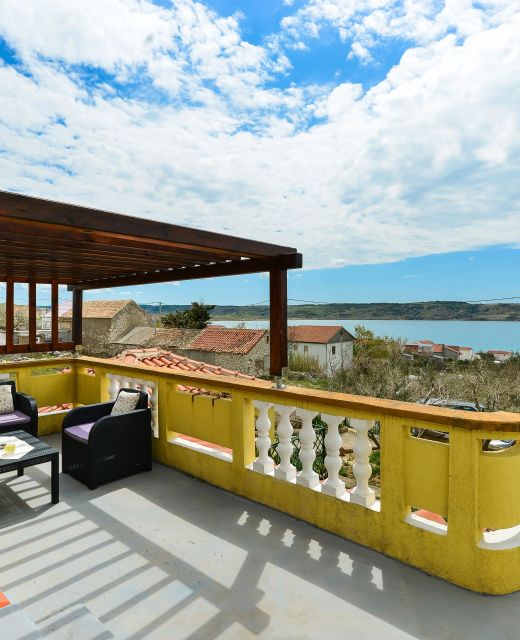 Apartments With Parking Space Rtina - Stošići, Zadar - 5881 Rtina - Stošići