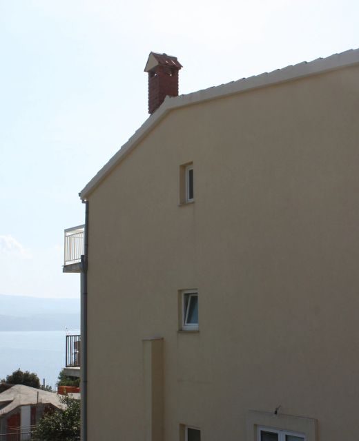 Apartments With Parking Space Stanići, Omiš - 10360 Stanići