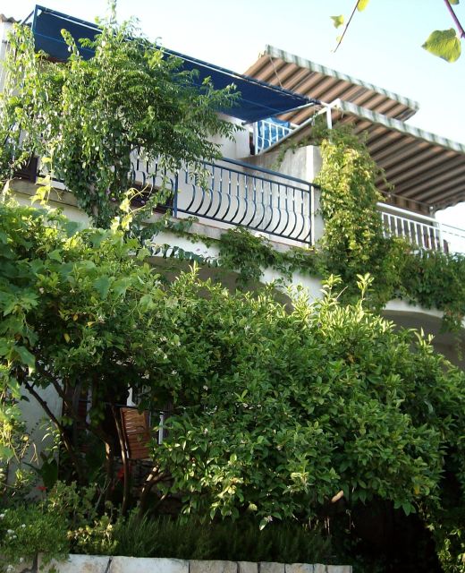 Apartments By The Sea Seget Vranjica, Trogir - 2037 Seget Vranjica
