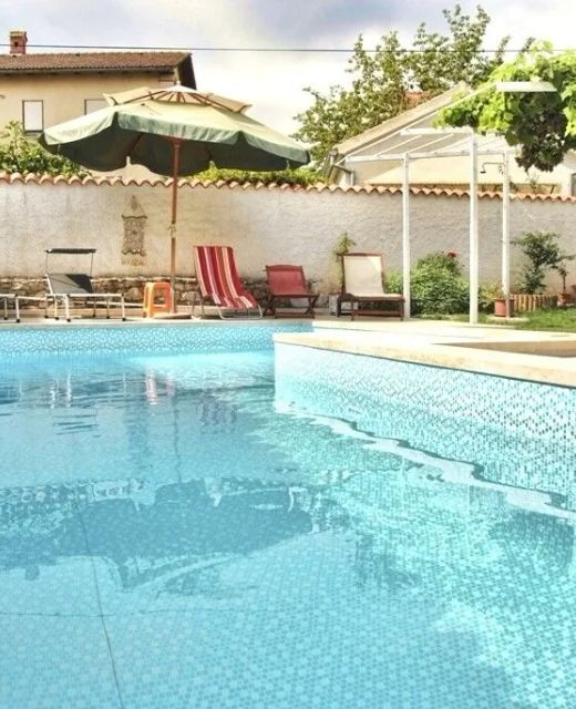 Apartments With Swimming Pool Valbandon, Fažana - 7257 Valbandon