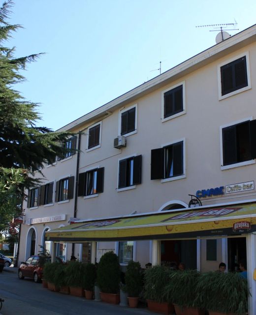 Apartments With Parking Space Poreč - 7265