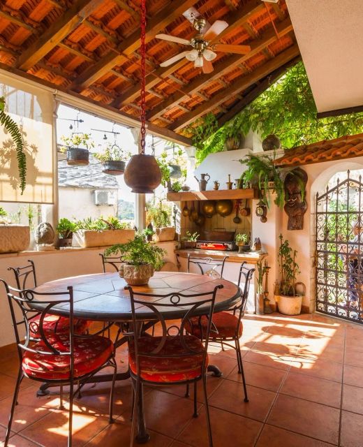 Apartments And Rooms With WiFi Makarska - 11063