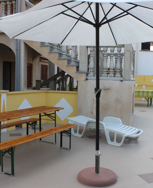 Apartments With Parking Space Pag - 6535