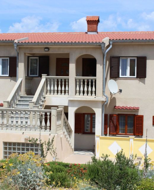 Apartments With Parking Space Pag - 6535