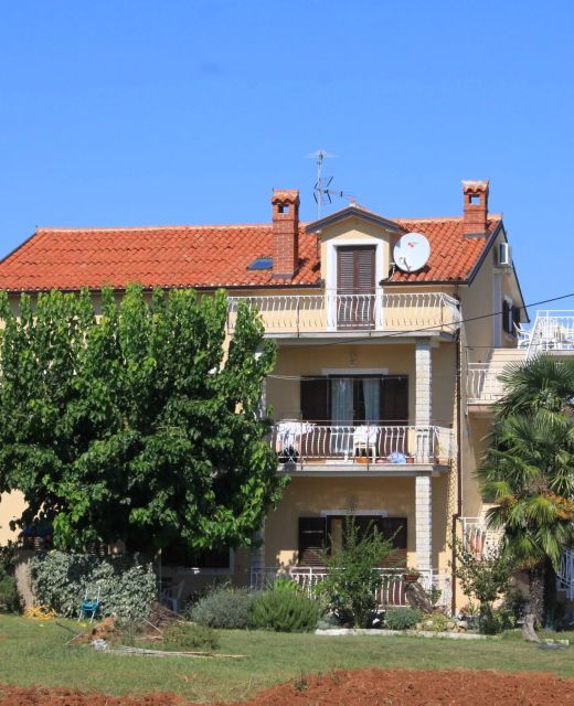Apartments With Parking Space Bašanija, Umag - 7149 Bašanija