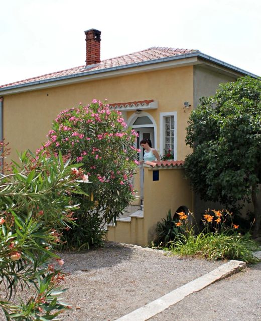 Apartments By The Sea Novi Vinodolski - 5558