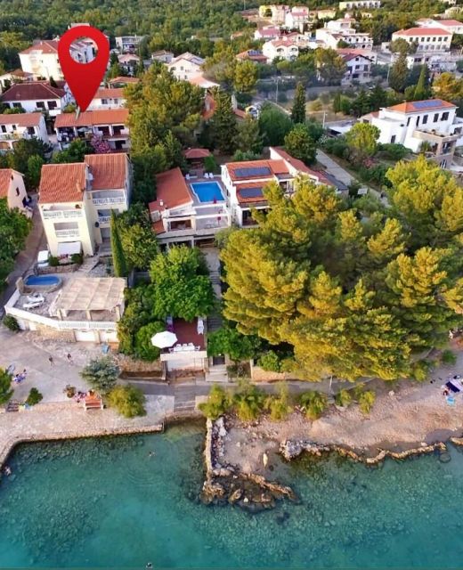 Apartments By The Sea Starigrad, Paklenica - 6621 Starigrad