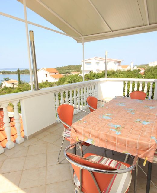 Apartments By The Sea Ždrelac, Pašman - 8298 Ždrelac