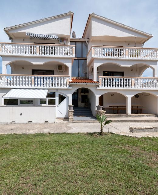 Apartments With Parking Space Povljana, Pag - 224 Povljana