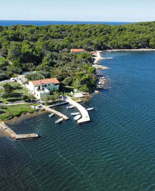 Apartments By The Sea Veli Rat, Dugi Otok - 438 Veli Rat
