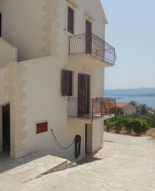 Apartments With Parking Space Bol, Brač - 2890 Bol
