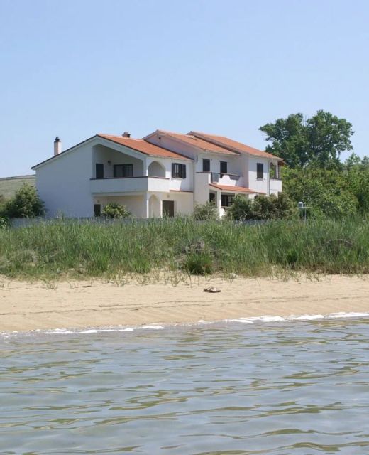 Family Friendly Seaside Apartments Povljana, Pag - 230 Povljana