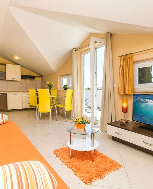 Apartments With Parking Space Poreč - 6923
