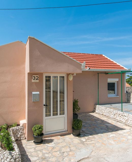 Apartments By The Sea Brist, Makarska - 11039 Brist