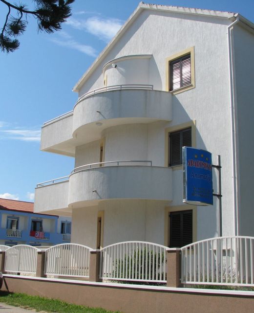 Apartments With Parking Space Privlaka, Zadar - 11461 Privlaka