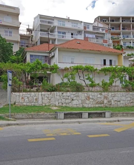 Apartments By The Sea Dugi Rat, Omiš - 7575 Dugi Rat