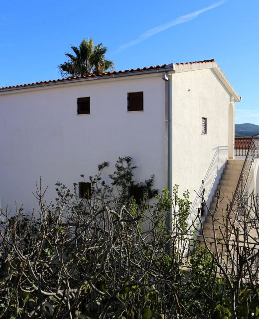 Apartments By The Sea Rogoznica - 10338