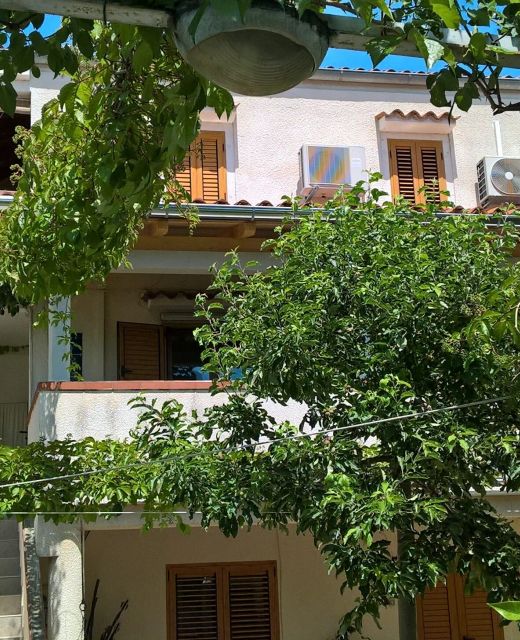 Apartments With Parking Space Nerezine, Lošinj - 8049 Nerezine
