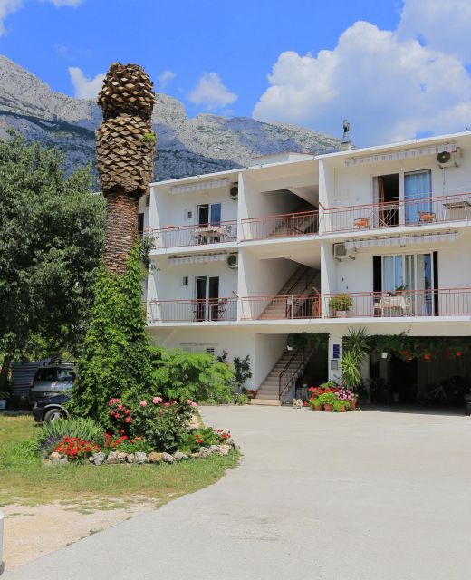 Apartments With Parking Space Tučepi, Makarska - 2676 Tučepi