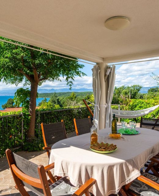 Apartments By The Sea Njivice, Krk - 5295 Njivice