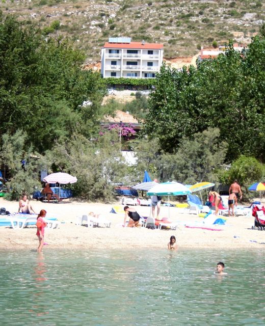 Apartments With Parking Space Duće, Omiš - 7532 Duće