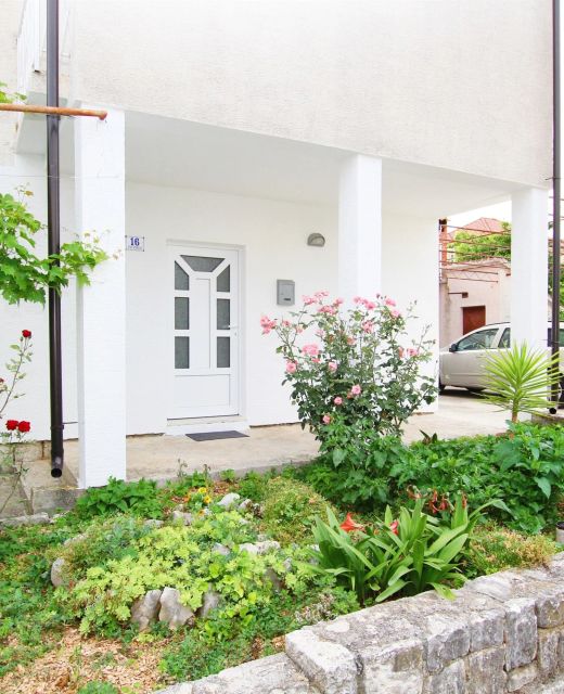 Apartment Anica Trogir