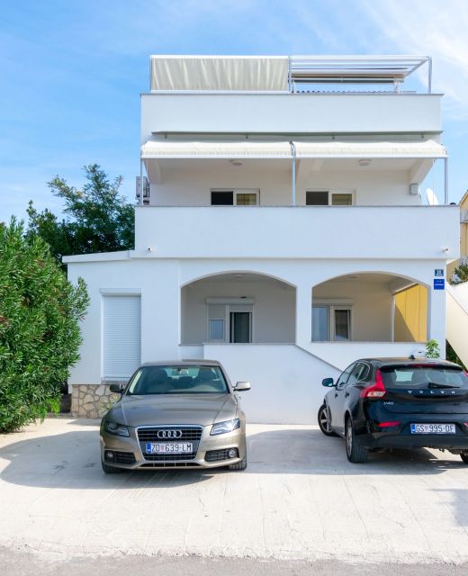 Apartments By The Sea Mandre, Pag - 4093 Mandre